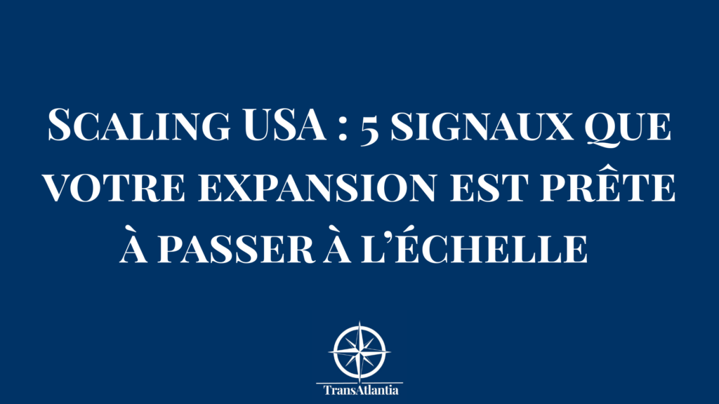 Équipe discutant de la stratégie de croissance sur une carte des États-Unis.