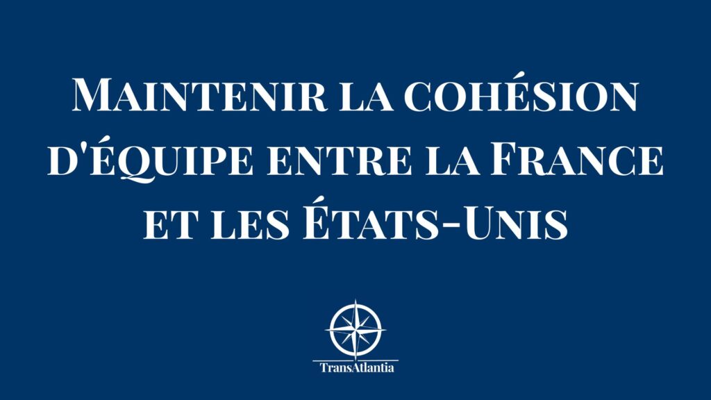 Équipe internationale collaborant entre la France et les États-Unis via visioconférence